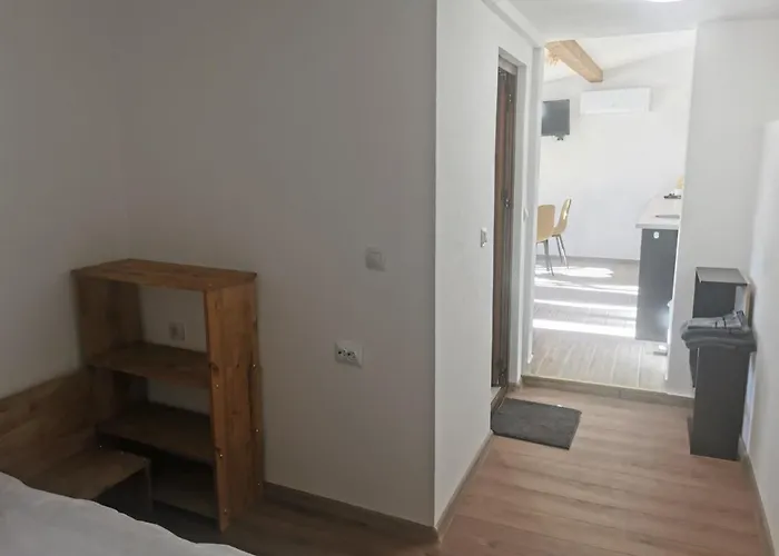 아파트 ергини *